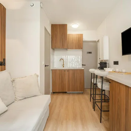 Montparnasse - Renovated Parisian Apartment Paris