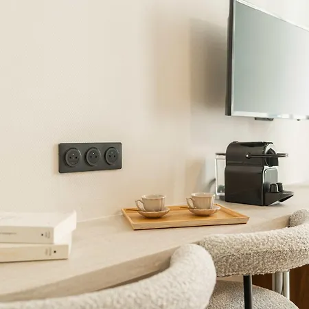 Apartment Montparnasse - Renovated Parisian